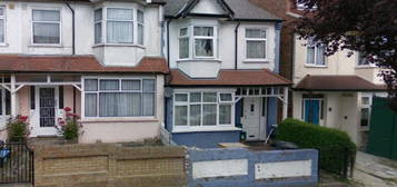 End terrace house for sale in Wellington Avenue, Stamford Hill N15