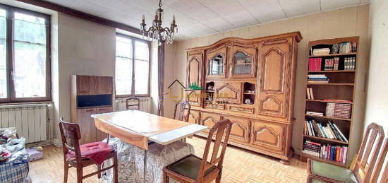 Maison  à vendre, 4 pièces, 2 chambres, 100 m²