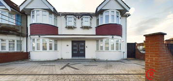 5 bed semi-detached house for sale