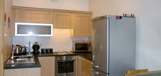 Flat to rent in St. Georges Walk, Gosport PO12