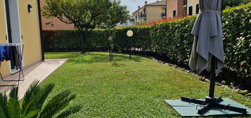 Mini appartamento con giardino