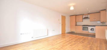 2 bed flat to rent