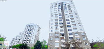 REMAX KUZEYDEN ULUGAZİ TOKİDE SATILIK 3+1 DAİRE