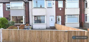 2 bedroom terraced house