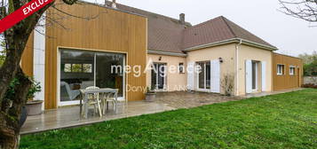 Vente maison 8 pièces 246 m²