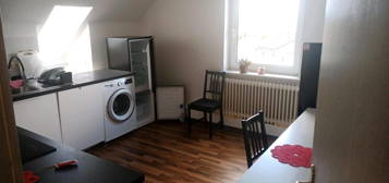 3.5 Zimmer, Küche, Bad Wohnung DG 92712 Pirk