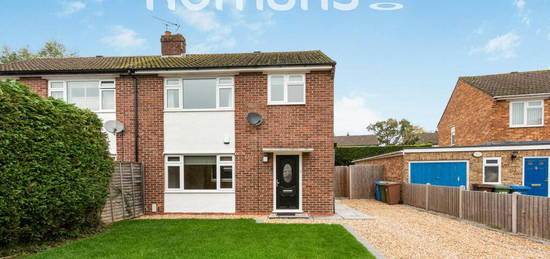 3 bedroom semi-detached house