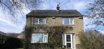 3 bedroom detached house