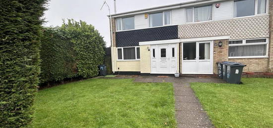 End terrace house to rent in Birstall Way, Northfield, Birmingham B38