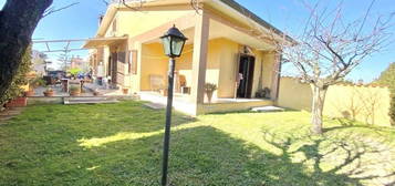 Villa in vendita in via Cesare Pascucci