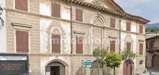 Palazzo - Edificio via Trento, Toscolano Maderno, Toscolano-Maderno