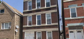 3221 S May St Apt 1F, Chicago, IL 60608