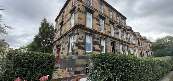 Flat to rent in Hillhead Street, Glasgow G12