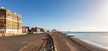 Flat for sale in Victoria Terrace, Hove BN3