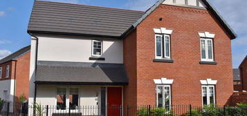 4 bed detached house for sale