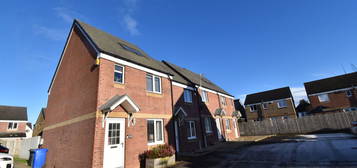 3 bed semi-detached house for sale