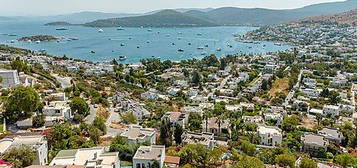 Bodrum Türkbükü'nde Deniz Manzaralı Müstakil Villa