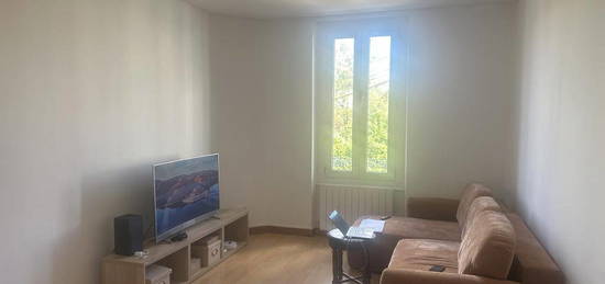 Location appartement 2 pièces 53 m²