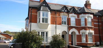 Maisonette for sale in Reading Road, Henley-On-Thames, Oxfordshire RG9