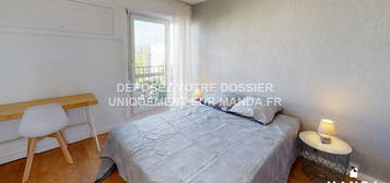 Appartement meublé  à louer, 5 pièces, 5 chambres, – m²