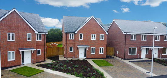 4 bed detached house for sale