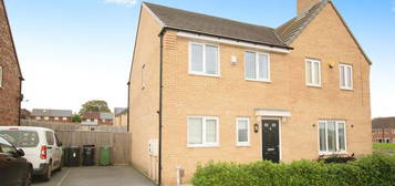 3 bedroom semi-detached house