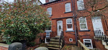 3 bed terraced house to rent