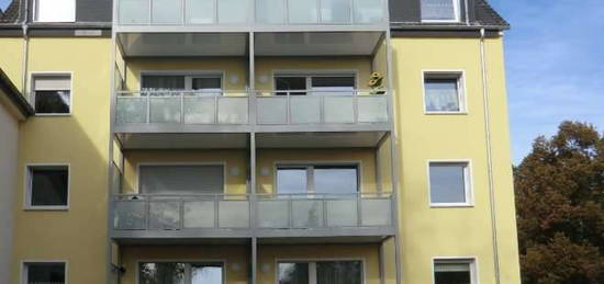 Sehr gepflegte 3-Zimmer-Wohnung mit Balkon Rheindorf-Süd -Rheinnähe