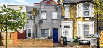 Flat for sale in Cann Hall Road, London E11