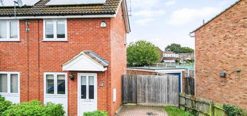 1 bedroom semi-detached house to rent