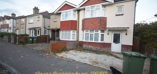 5 bed semi-detached house to rent