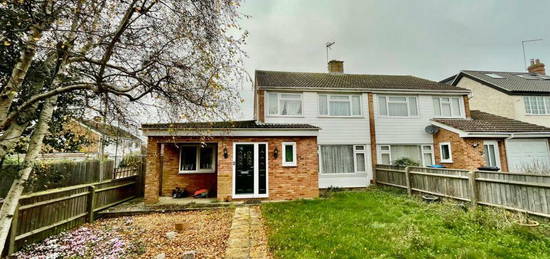 3 bedroom semi-detached house for sale