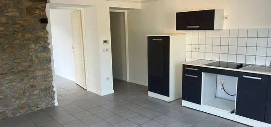 Location appartement LUDRES