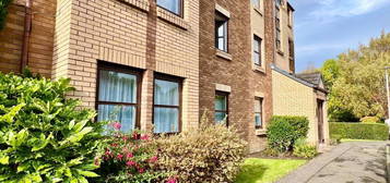 3 bedroom flat to rent