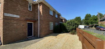 4 bedroom semi-detached house