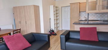 2 bed shared accommodation to rent