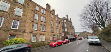 2 bed flat to rent