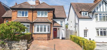 4 bedroom semi-detached house for sale