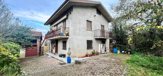 Villa unifamiliare via Mondovì 97, Pianfei