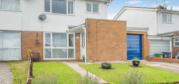 3 bed semi-detached house for sale