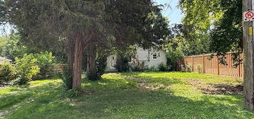 8 Siskind Ct, Chatham Kent, ON N7L 5A1