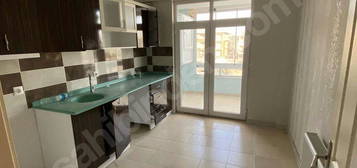 KARABULUT EMLAK'TAN ŞAFAK CADDESİNE CEPHE 2+1 ARAKAT DAİRE