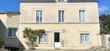 Vente maison 7 pièces 185 m²