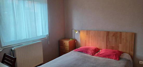 Chambre 1 pièce 25 m²