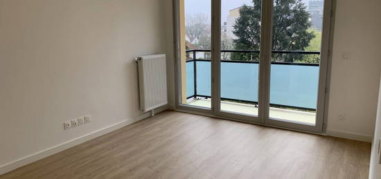 Appartement  à louer, 2 pièces, 1 chambre, 41 m²