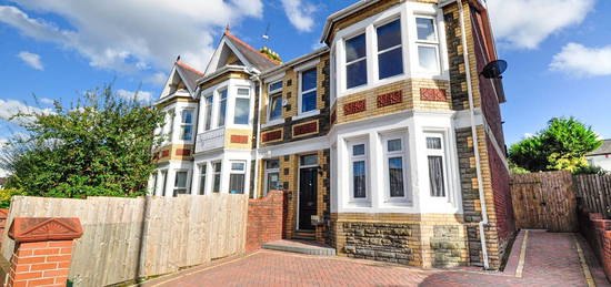 4 bed semi-detached house for sale