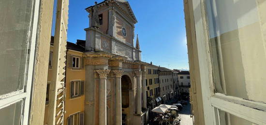 Quadrilocale in vendita in via Carlo Alberto, 1