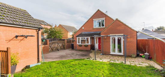 Detached bungalow for sale in Albert Road, Finedon, Wellingborough NN9