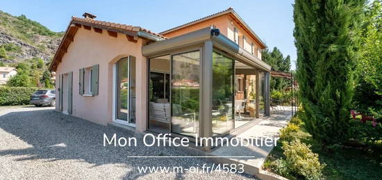 Référence : 4583-ADE. - Maison 5 pièces 171m2- Jardin- Véranda