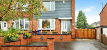 3 bedroom semi-detached house for sale